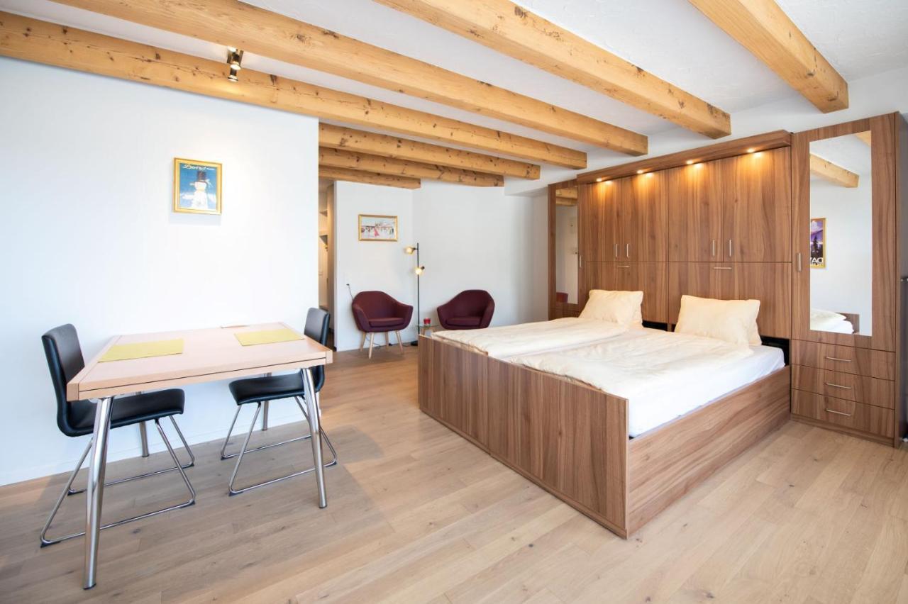 Ferienwohnungen, Carlton Am Park, Davos Platz Екстериор снимка