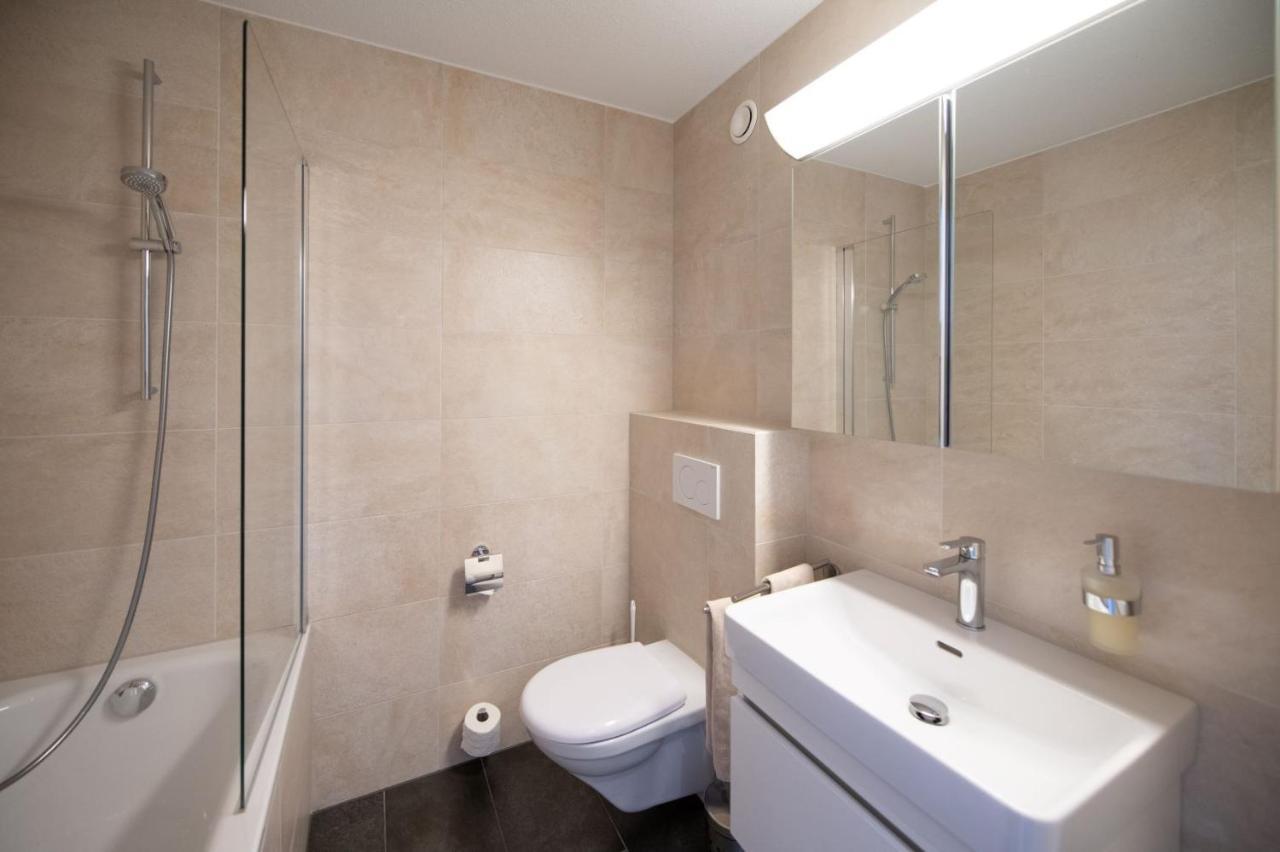 Ferienwohnungen, Carlton Am Park, Davos Platz Екстериор снимка