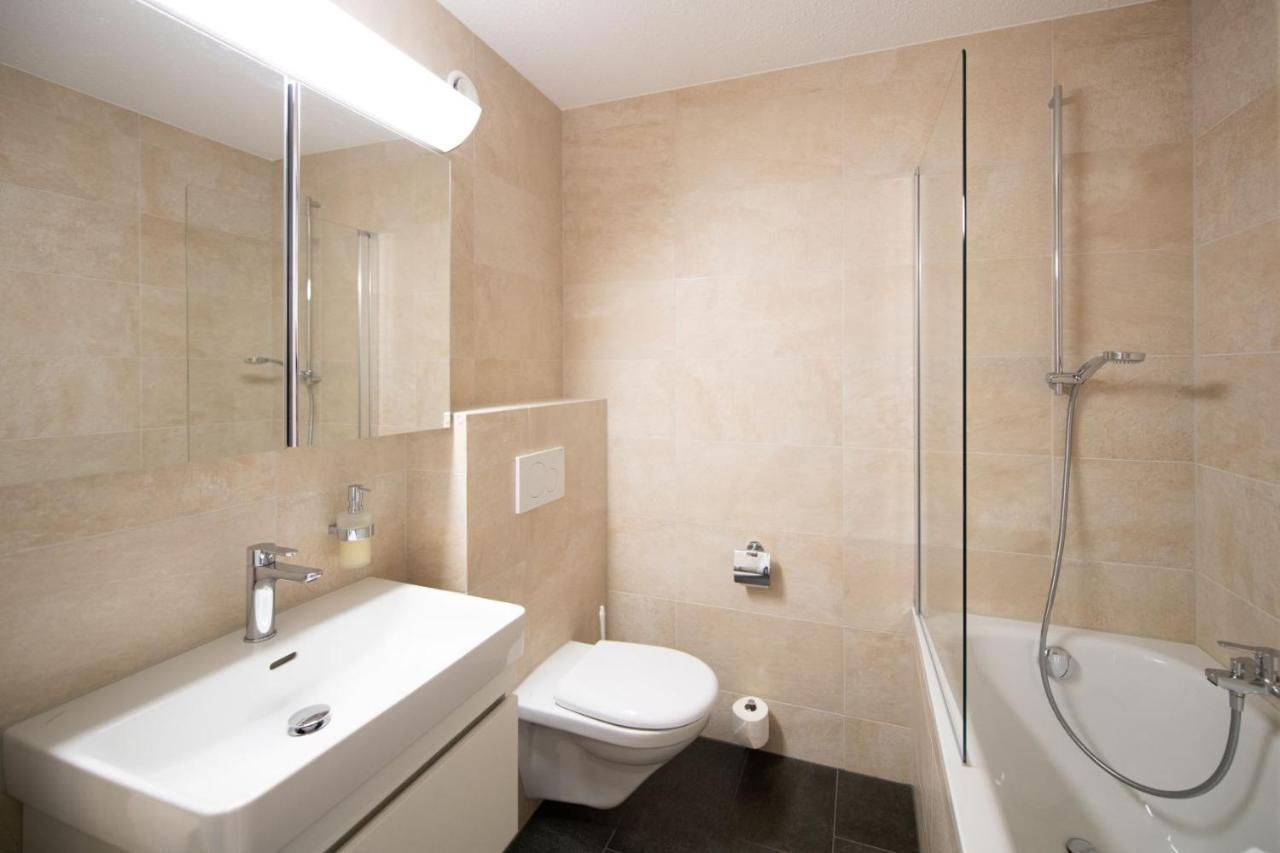 Ferienwohnungen, Carlton Am Park, Davos Platz Екстериор снимка