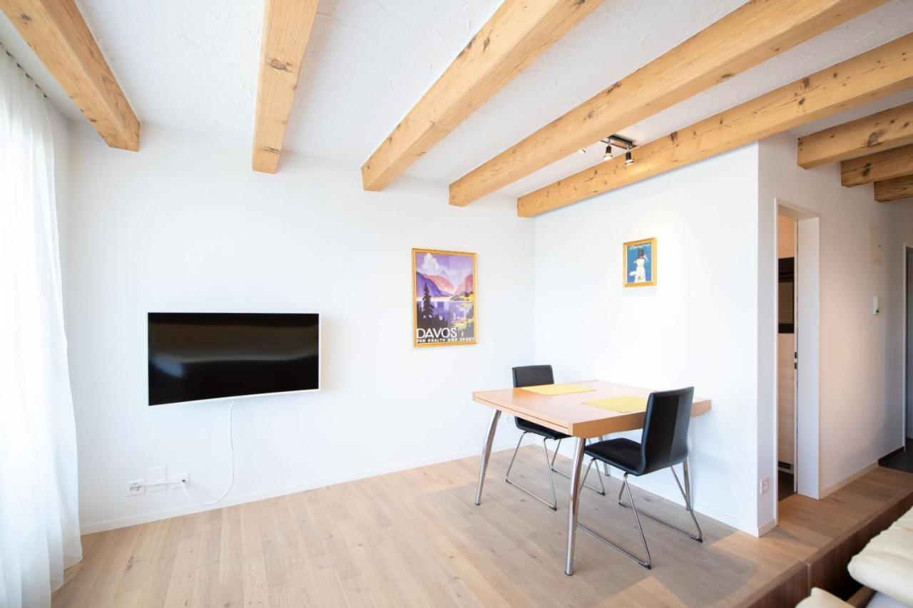 Ferienwohnungen, Carlton Am Park, Davos Platz Екстериор снимка
