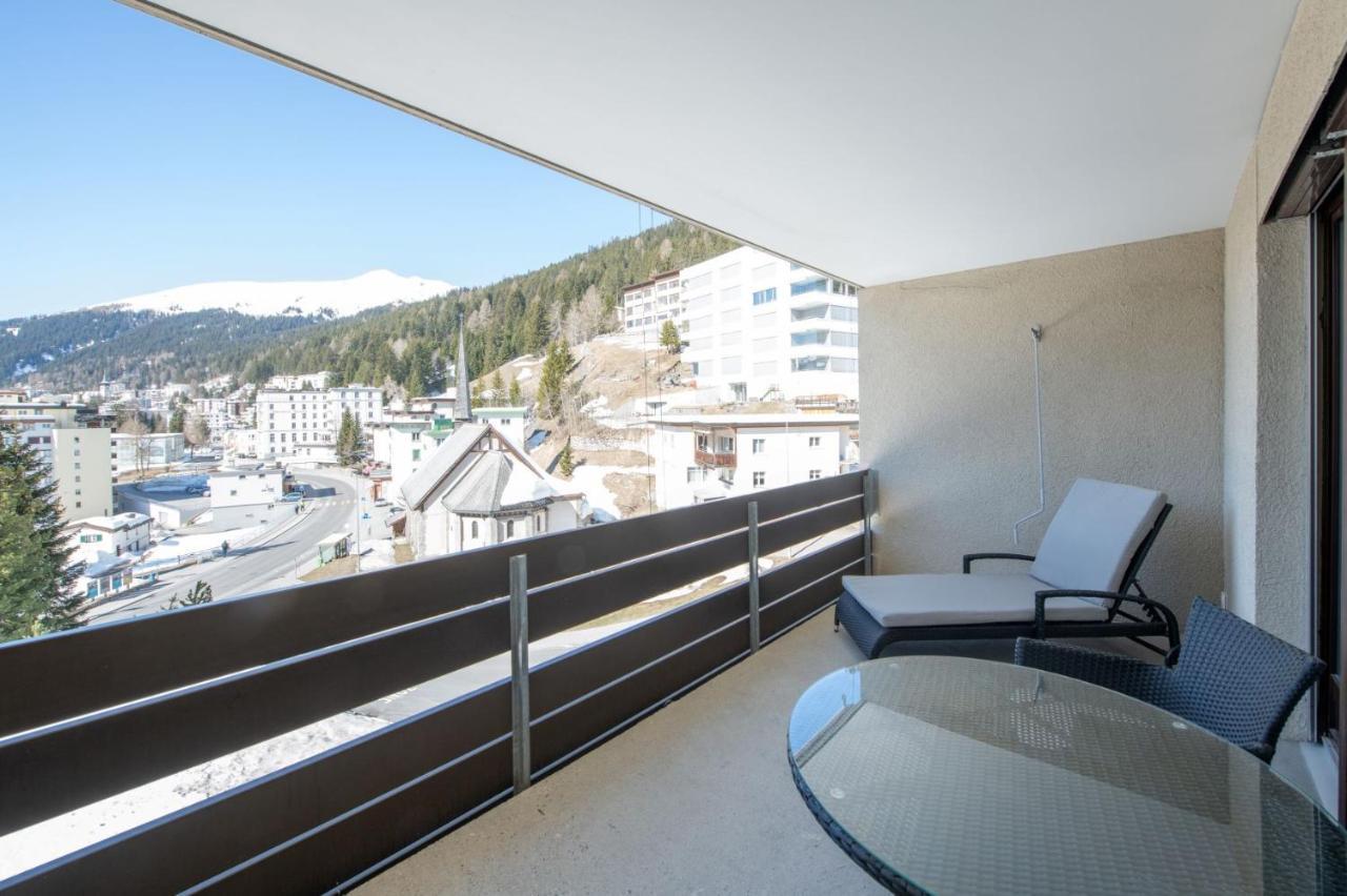 Ferienwohnungen, Carlton Am Park, Davos Platz Екстериор снимка